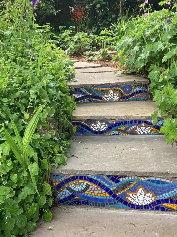 mosaic steps 2.jpg